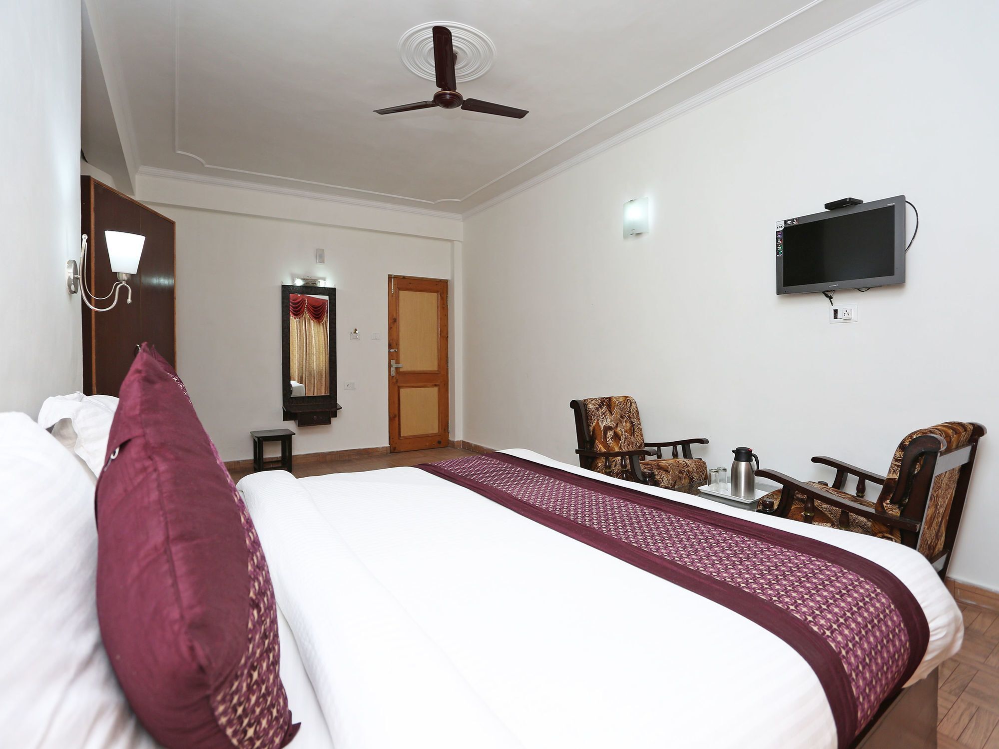 Oyo 9684 Hotel Rudra Palace 마날리 외부 사진
