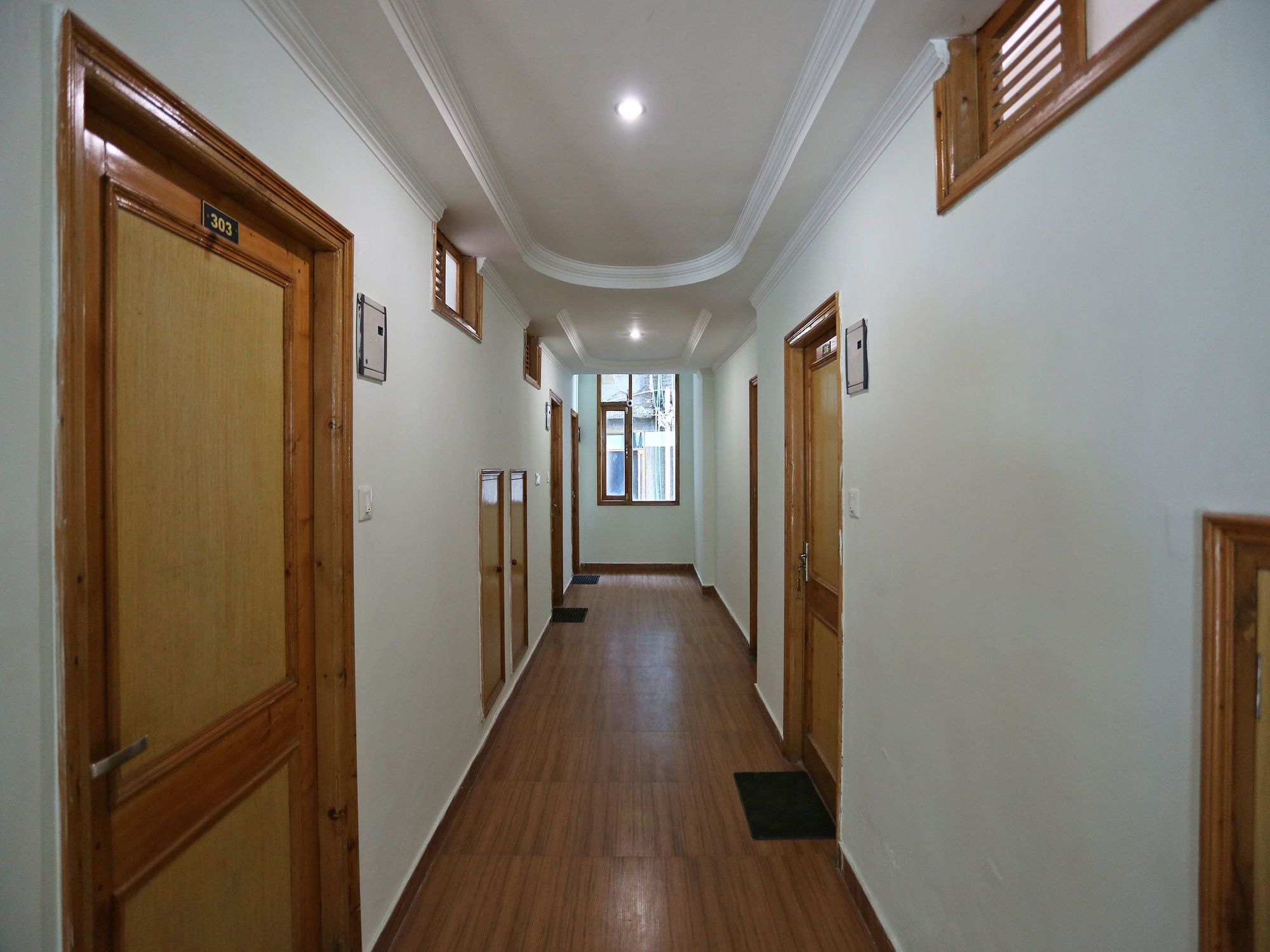 Oyo 9684 Hotel Rudra Palace 마날리 외부 사진