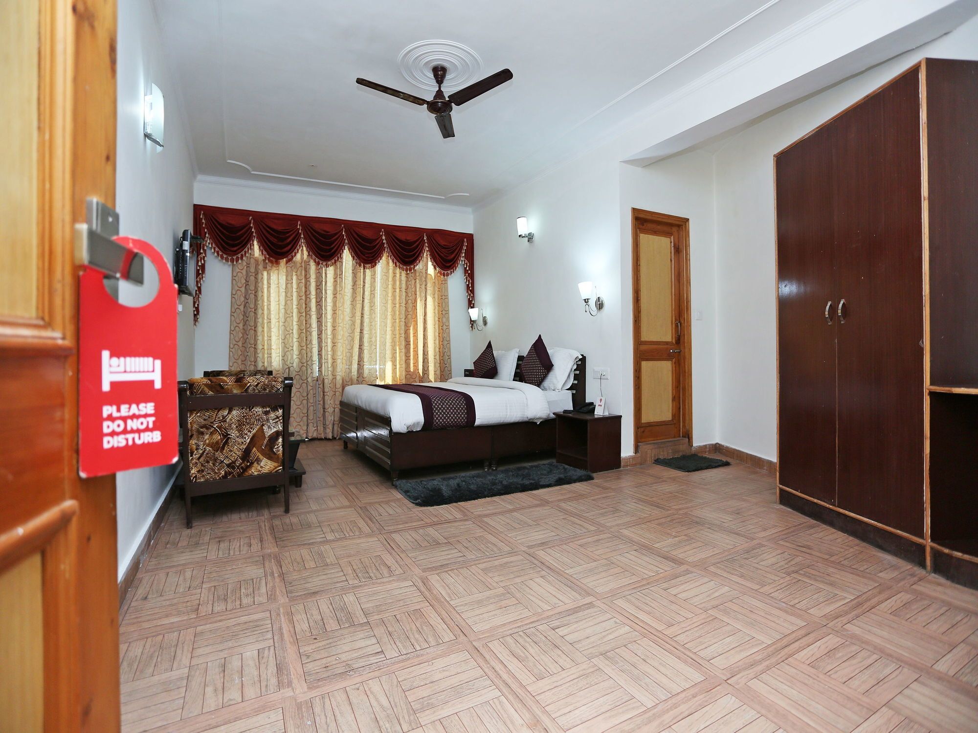 Oyo 9684 Hotel Rudra Palace 마날리 외부 사진